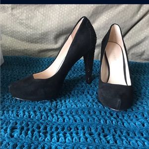 Nine West studded heals